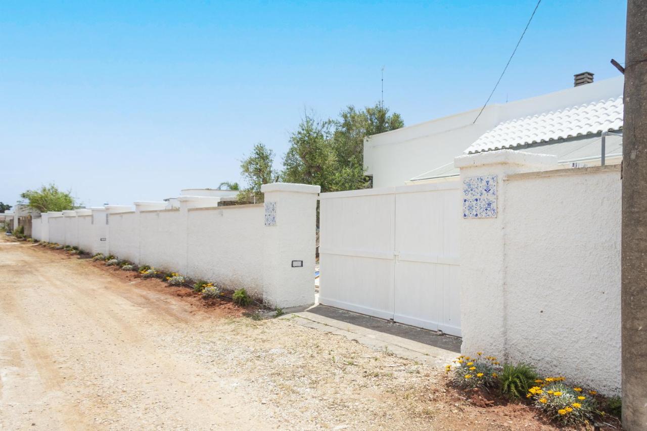 Trullo E Appartamenti Al Mare Торре-Сан-Джованни-Удженто Экстерьер фото