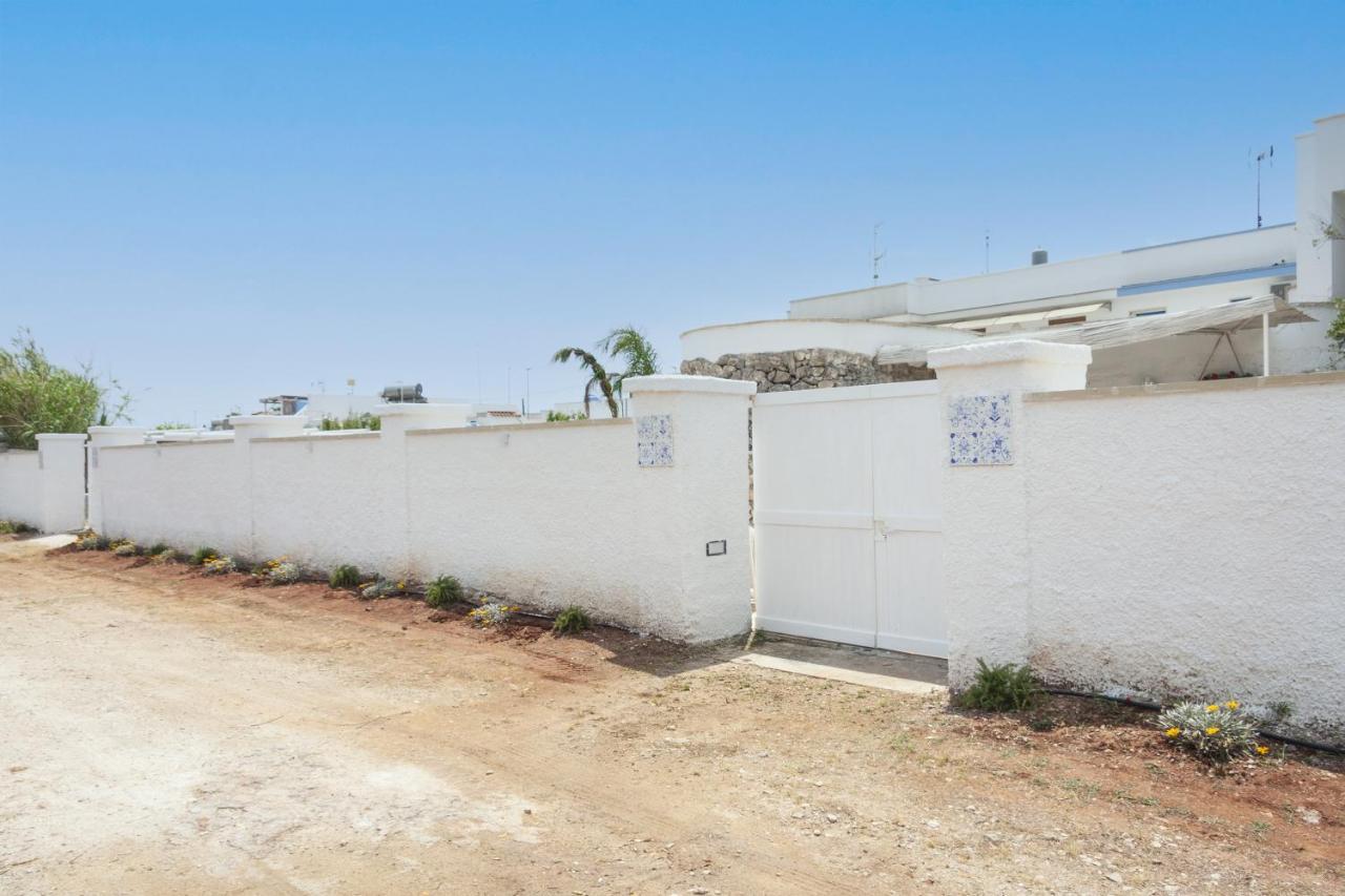 Trullo E Appartamenti Al Mare Торре-Сан-Джованни-Удженто Экстерьер фото