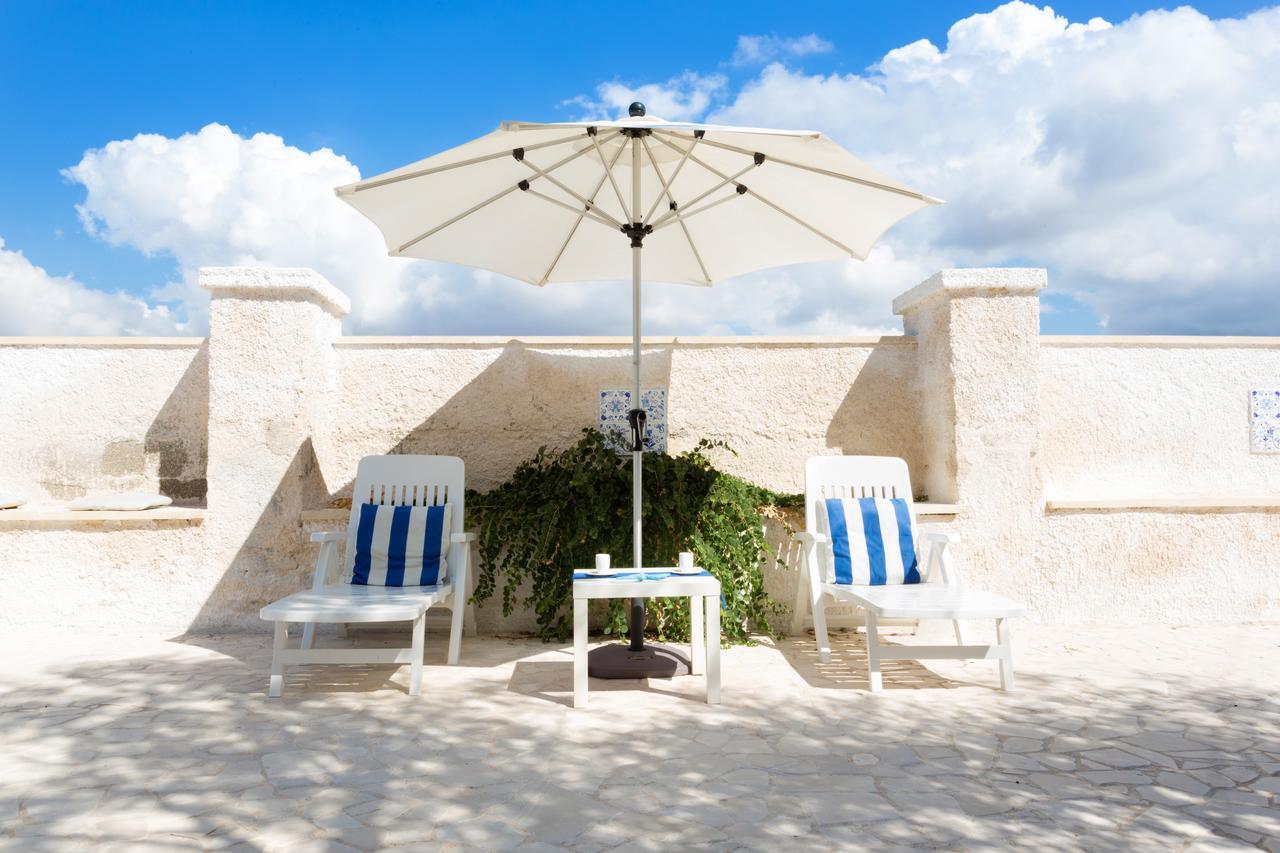 Trullo E Appartamenti Al Mare Торре-Сан-Джованни-Удженто Экстерьер фото