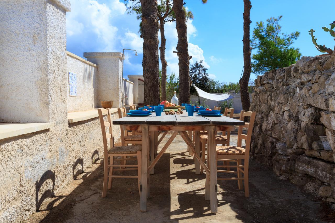 Trullo E Appartamenti Al Mare Торре-Сан-Джованни-Удженто Экстерьер фото