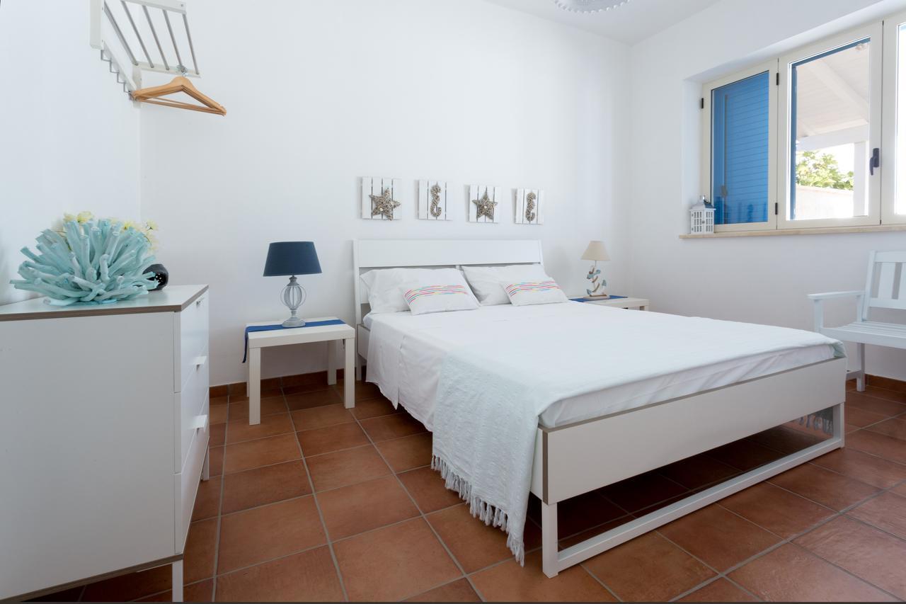 Trullo E Appartamenti Al Mare Торре-Сан-Джованни-Удженто Экстерьер фото