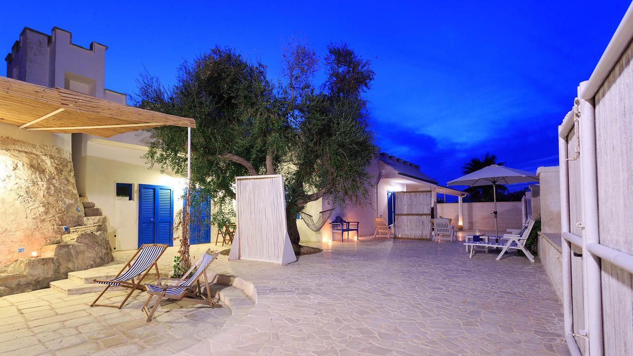 Trullo E Appartamenti Al Mare Торре-Сан-Джованни-Удженто Экстерьер фото